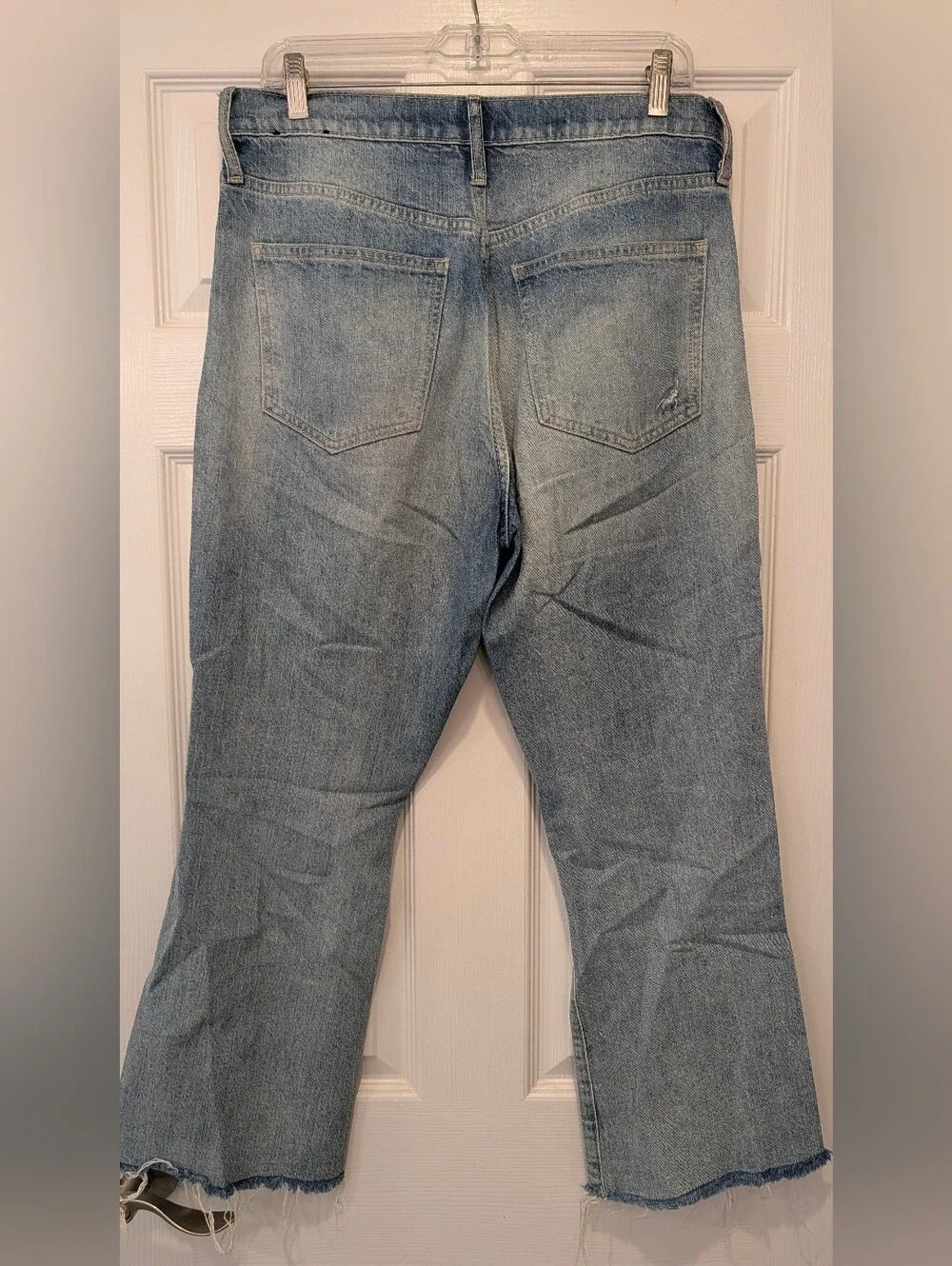 GAP 1969 Distressed Ankle Kick Flare Jeans Raw Hem Light Wash Size 8/29R Ripped